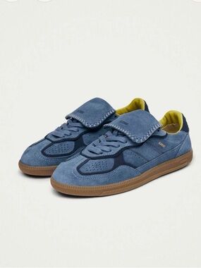 NWT Alohas - Women's Club Suede Sneaker Dusty Blue Size 6